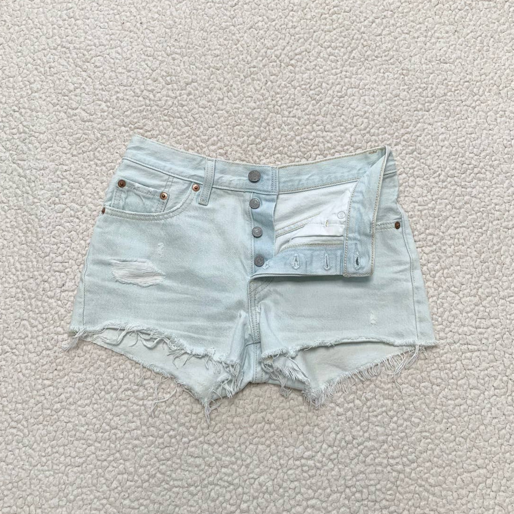 Levis 501 Light Wash High Rise Shorts NWOT - Picture 2 of 7